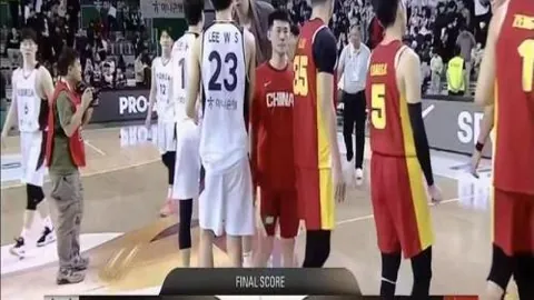 激情对决！曼城豪强对阵水晶宫，福登领航，赖因德斯镇守，哈兰德与谢尔基力战绿茵场